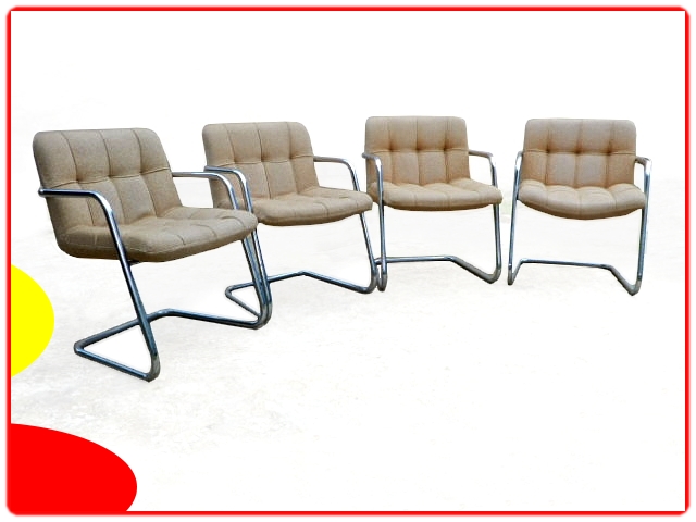 Fauteuils design par Y. Christin pour Airborne