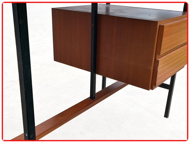 Bureau moderniste design 60