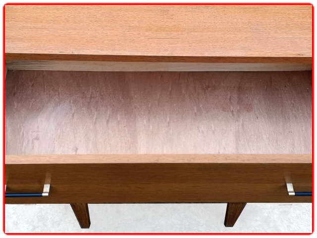 commode vintage bois clair