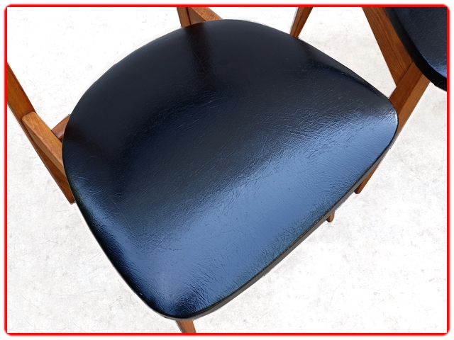 Chaises vintage rénovées