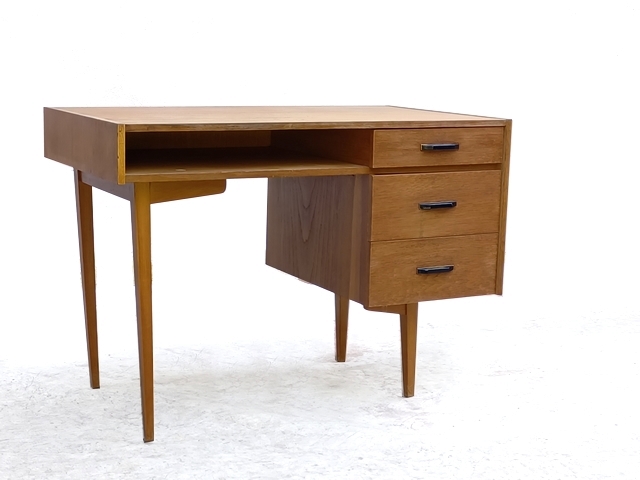 Bureau vintage