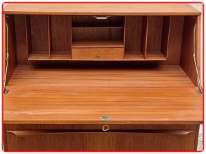 Secrétaire scandinave en teck années 60