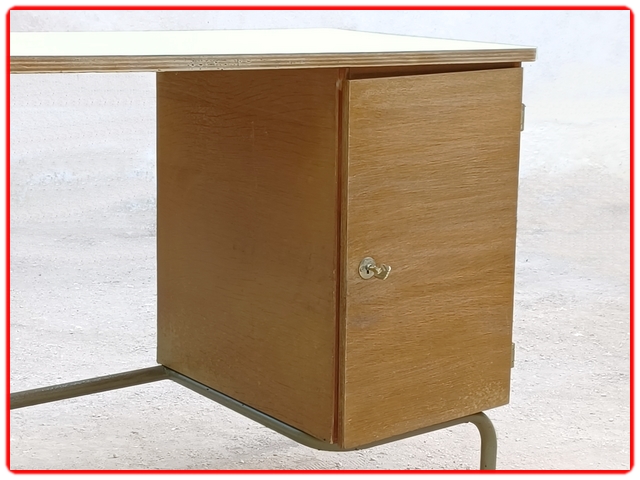 bureau vintage 1950