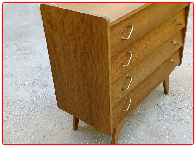 commode vintage rénovée