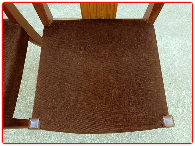 Chaises graphiques teck vintage Royaume Uni