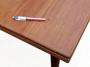 Table à manger en teck scandinave vintage