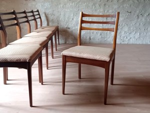 Chaises de salle a manger Meredex Furniture scandinave vintage teck