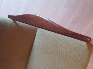 Fauteuil design scandinave teck massif