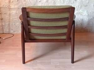 Fauteuil scandinave vintage teck massif
