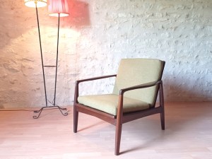 Fauteuil design scandinave teck massif années 60