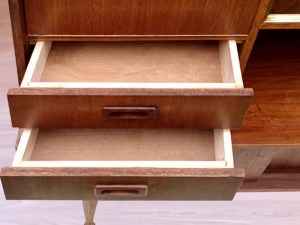 Buffet scandinave teck avec tiroirs