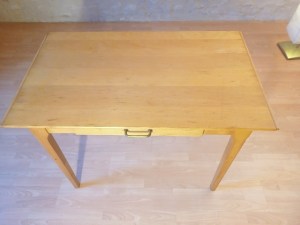 Table d'écriture ancienne bois massif