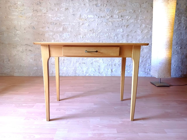 Table de cuisine vintage bois massif