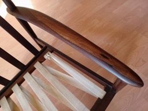 Fauteuils Grete Jalk estampillés PJ 56