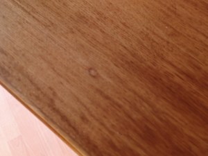 Bureau édition SAM bois massif pieds compas vintage 1960