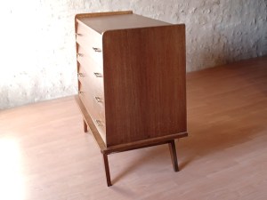 Commode vintage 1960