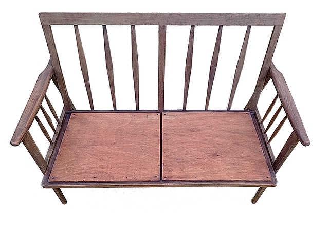 Vue dessus banquette scandinave vintage années 50