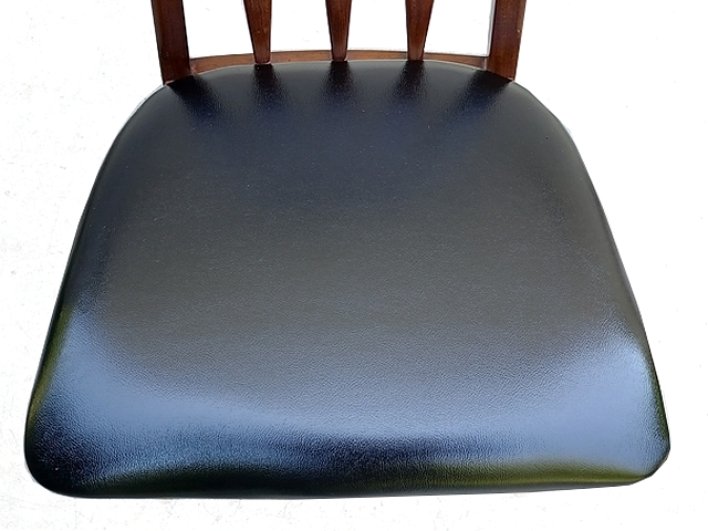 Chaises Niels Koefoed EVA Danemark 1960