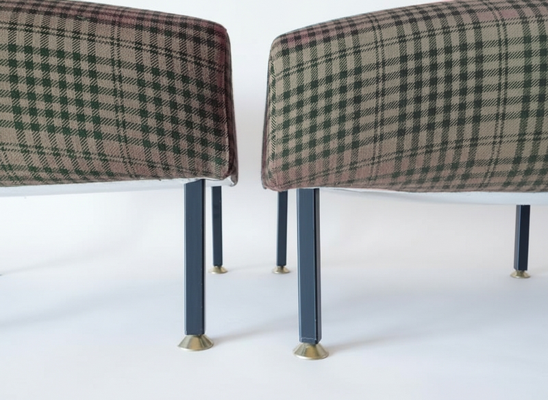 Repose-pieds STEINER design 1950 vue gros plan tissu