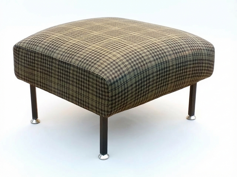 Poufs, repose-pieds Steiner vintage vue de biais