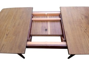 Table scandinave extensible